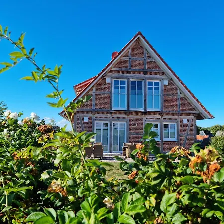 Ostsee-wellnesslandhaus Mit Sauna, Jacuzzi, Innenwhirlpool Holiday home *